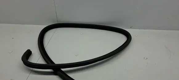 Rubber seal rear door