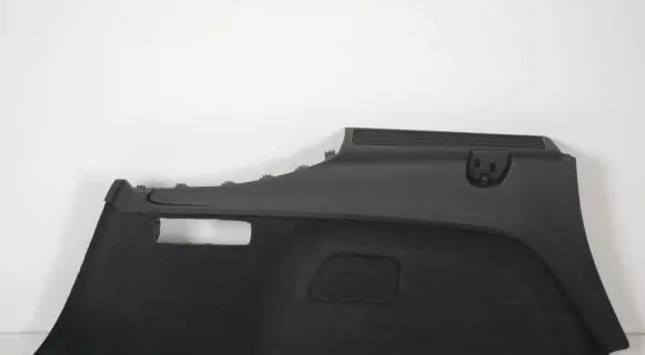 Trunk/boot side trim panel