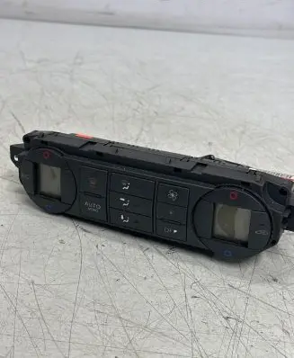 Ford Focus Climate control unit 3M5T18C612AR