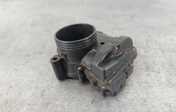 Peugeot 207 Throttle body valve