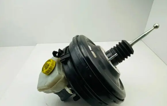Porsche Cayenne (92A) Brake booster 7P0612101B