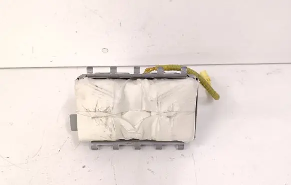 Toyota Prius (XW20) Passenger airbag 8214047020