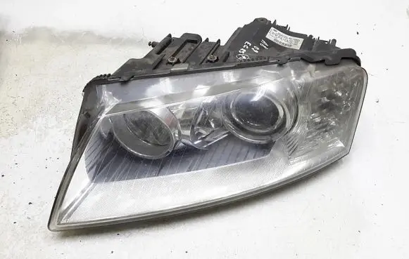 Audi A8 S8 D3 4E Headlight/headlamp 4e0941003