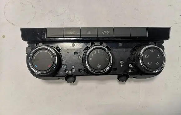 Skoda Superb B8 (3V) Interior fan control switch 3V0820047H
