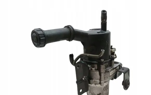 Peugeot 5008 Power steering pump