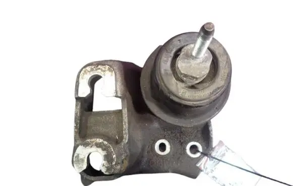 Subaru Outback Engine mount vacuum valve 
