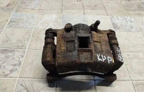 Honda Jazz Front brake caliper