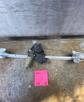 Opel Zafira A Rear door window regulator with motor 