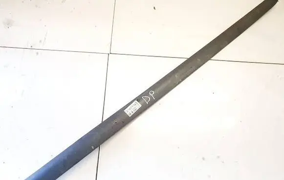 Mitsubishi Colt Front door trim (molding) mr957270