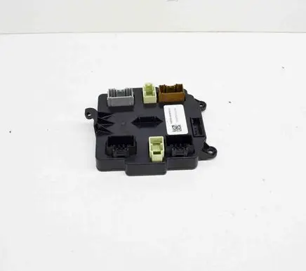 Tesla Model X Door control unit/module 106205699B