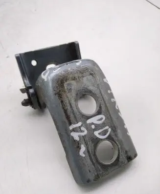 Citroen DS5 Front door upper hinge