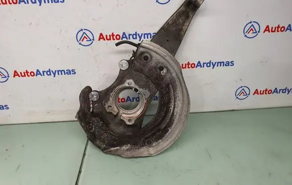 BMW 5 G30 G31 Front wheel hub spindle knuckle 6884386 31206884386