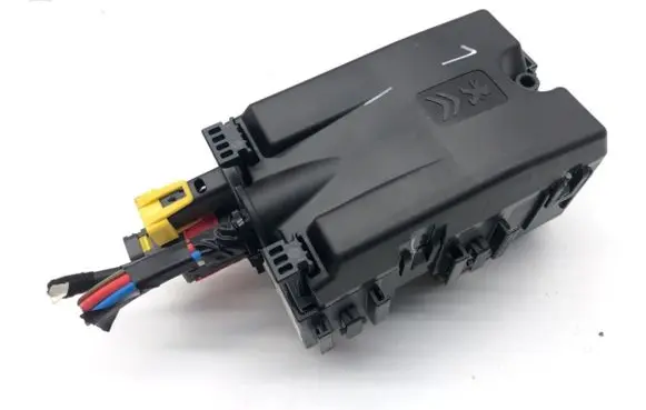 Opel Mokka B Fuse box set 9806192580