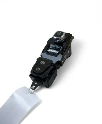 Volvo XC90 Engine start stop button switch 31443818 P31443818 T18450313101