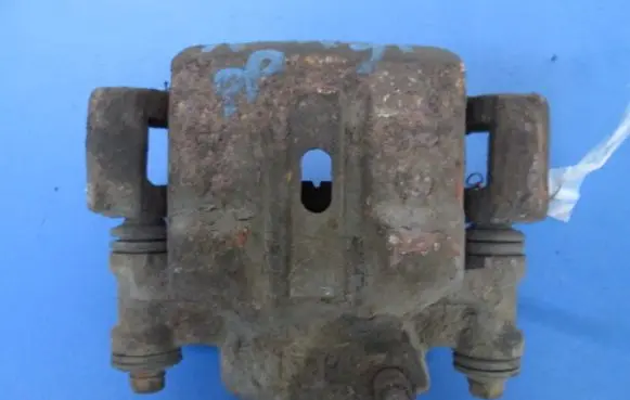 Suzuki Baleno EG Front brake caliper
