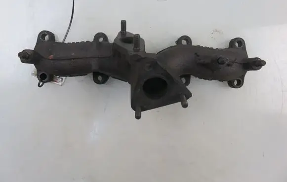 Audi A4 S4 B6 8E 8H Exhaust manifold 028253033AG