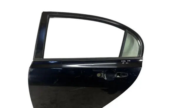 Honda Civic Rear door