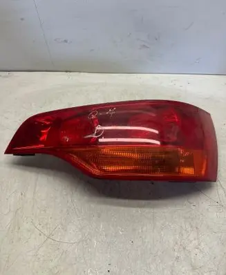 Audi Q7 4L Rear/tail lights 273302