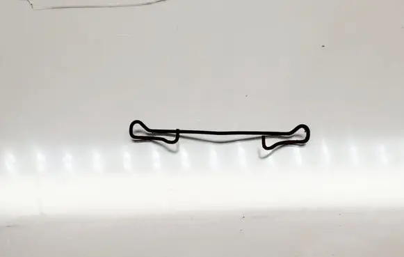Toyota Yaris Front brake pad spring 
