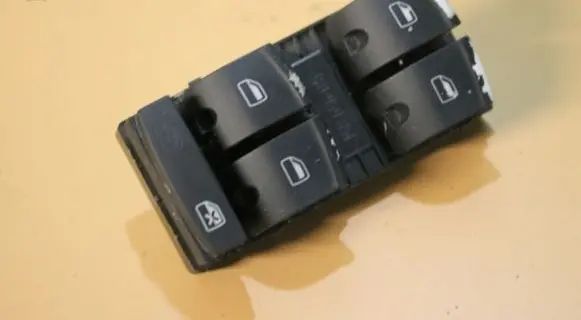 Audi A3 S3 8P Electric window control switch 4F0959851