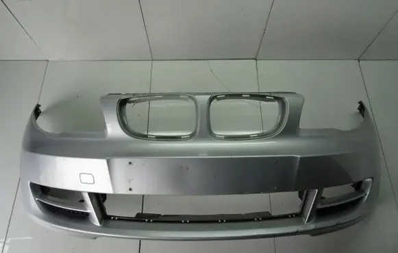 BMW 1 E82 E88 Front bumper R19P3