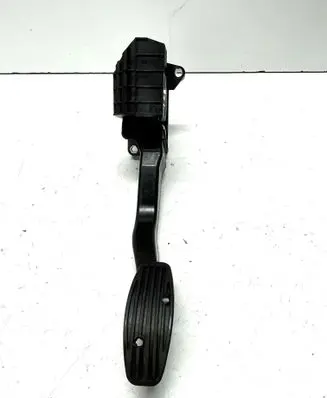 Fiat 500 Abarth Accelerator throttle pedal 06013B