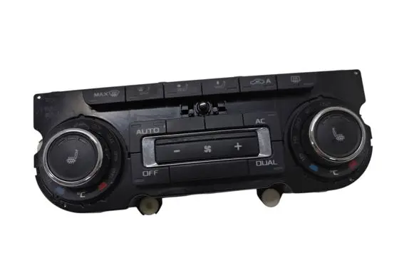 Skoda Octavia Mk2 (1Z) Climate control unit 3T0907044BL 5HB00974975