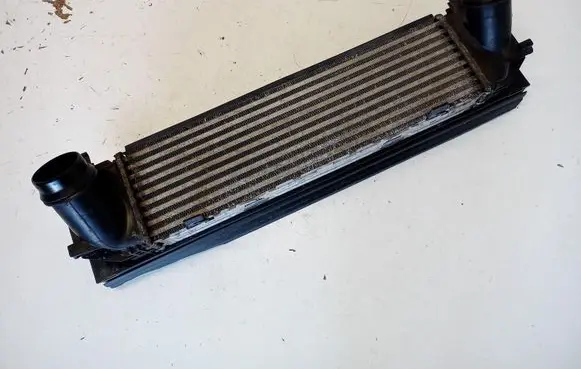 BMW 4 F32 F33 Intercooler radiator 7600530
