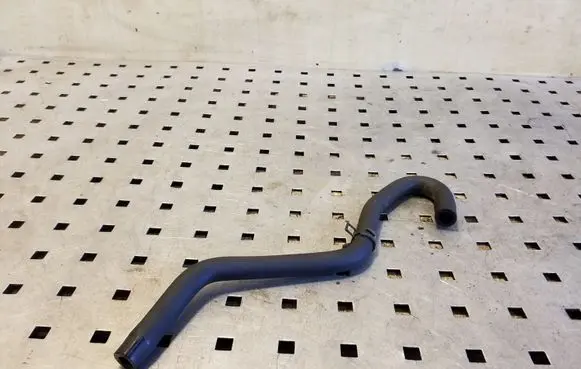 Mitsubishi Outlander Engine coolant pipe/hose