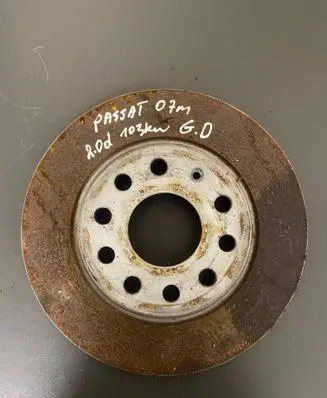 Volkswagen PASSAT B6 Rear brake disc