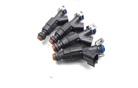 Ford Focus C-MAX Fuel injectors set 0280156154