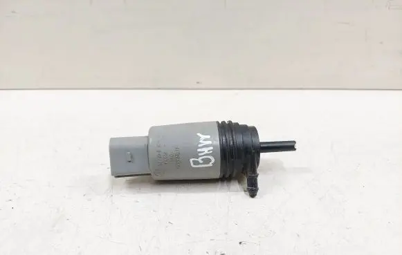 BMW 1 E81 E87 Windscreen/windshield washer pump 67126934159 6934159 23557610