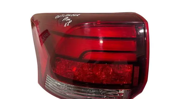 Mitsubishi Outlander Rear/tail lights