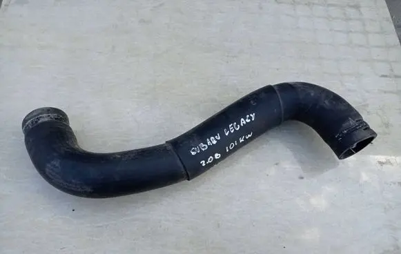 Subaru Legacy Engine coolant pipe/hose