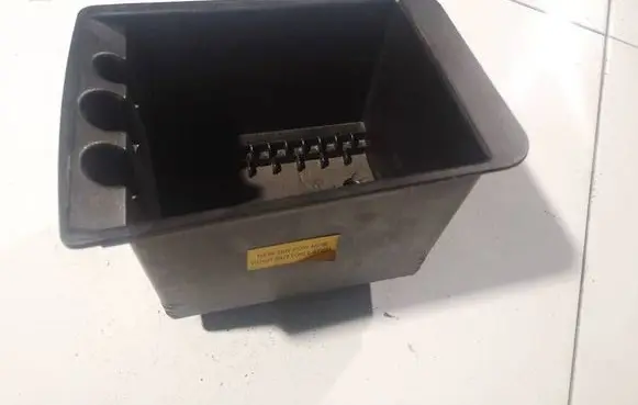 Jeep Grand Cherokee (WJ) Glove box 55196654aba