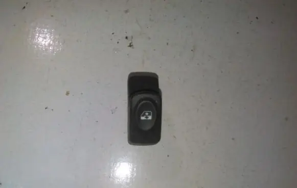 Renault Megane I Electric window control switch 838099g