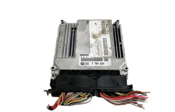BMW 5 E39 Engine control unit/module 7794624