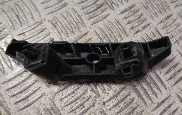 Nissan Note (E12) Front bumper mounting bracket 622243VU0A