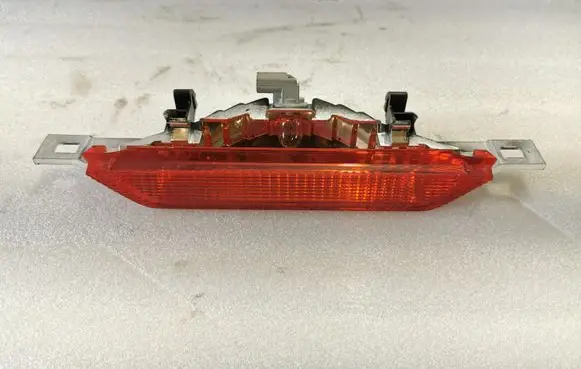 Toyota Corolla E120 E130 Third/center stoplight 0254