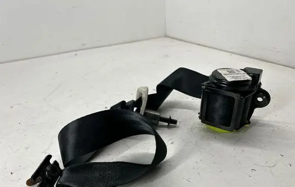 Ford Edge II Rear seatbelt FT4BR611B69 FT4BR611B69AF 1031552U77