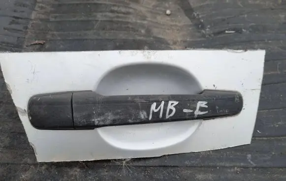 Mercedes-Benz E AMG W210 Front door exterior handle