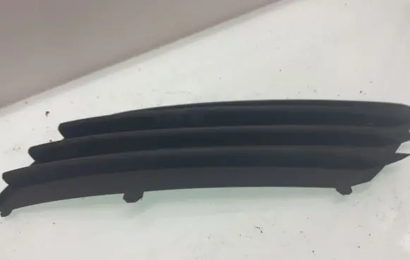 Opel Astra H Front bumper lower grill 13117250 375768702