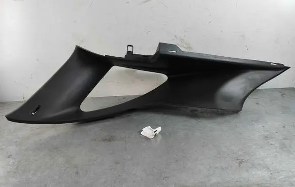 Jaguar F-Pace (D)pillar trim (top) T4A13736PVJ