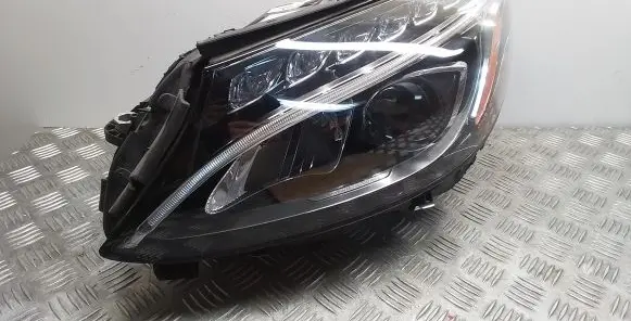 Mercedes-Benz C W205 Headlight/headlamp A2059062904