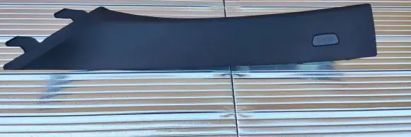 (B) pillar trim (top)