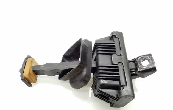 Front door check strap stopper