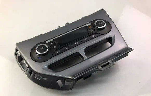 Ford Focus Climate control unit BM5T18C612CL