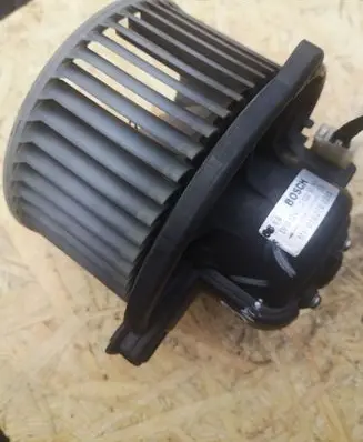 Mitsubishi Carisma Heater fan/blower 0130111191 MF0160700260