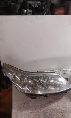Citroen C4 I Headlight/headlamp 89009408 89900034 9646894080