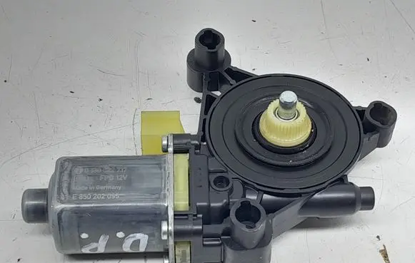 Front door window regulator motor